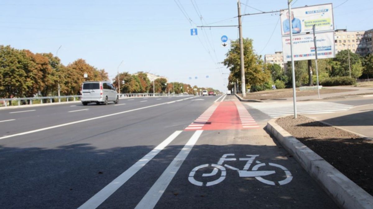 В Кривом Роге на ремонт дороги потратят более 300 миллионов: кому повезет