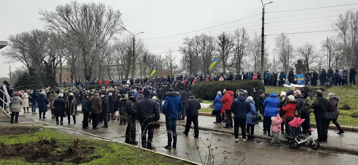 Дорогая вода, суды с Жадько и земли на 2,5 Монако: чем известен мэр Марганца Геннадий Боровик 5