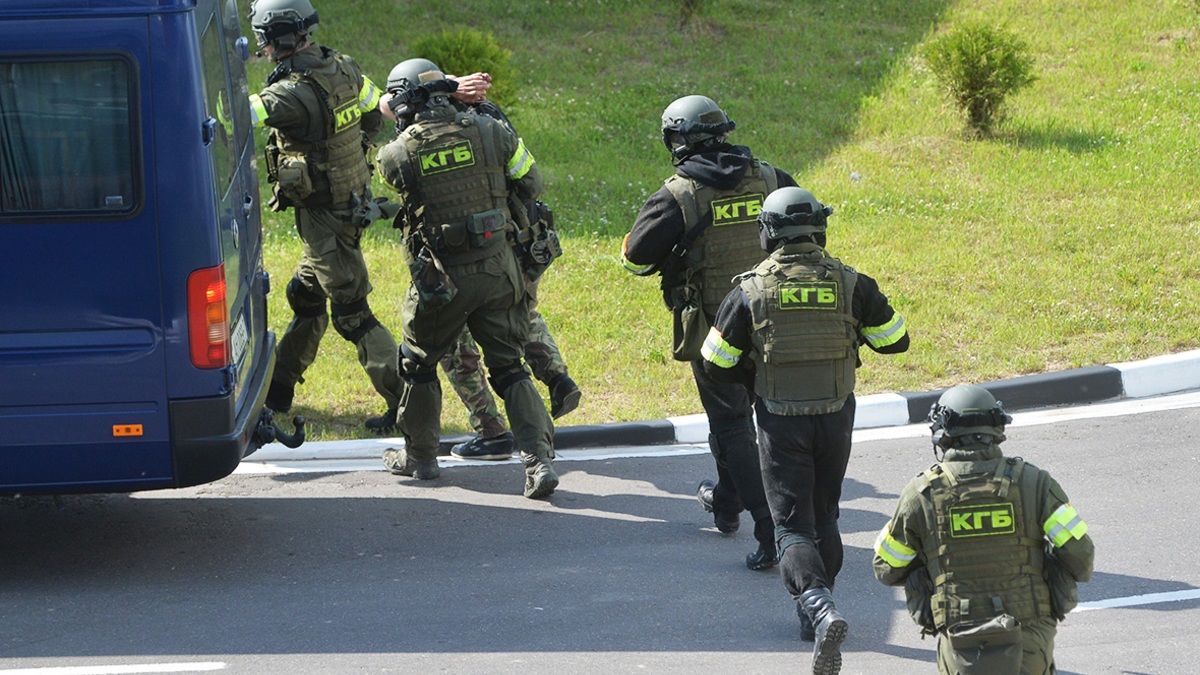 Службу автодорог Днепропетровщины будет охранять КГБ: сколько им заплатят