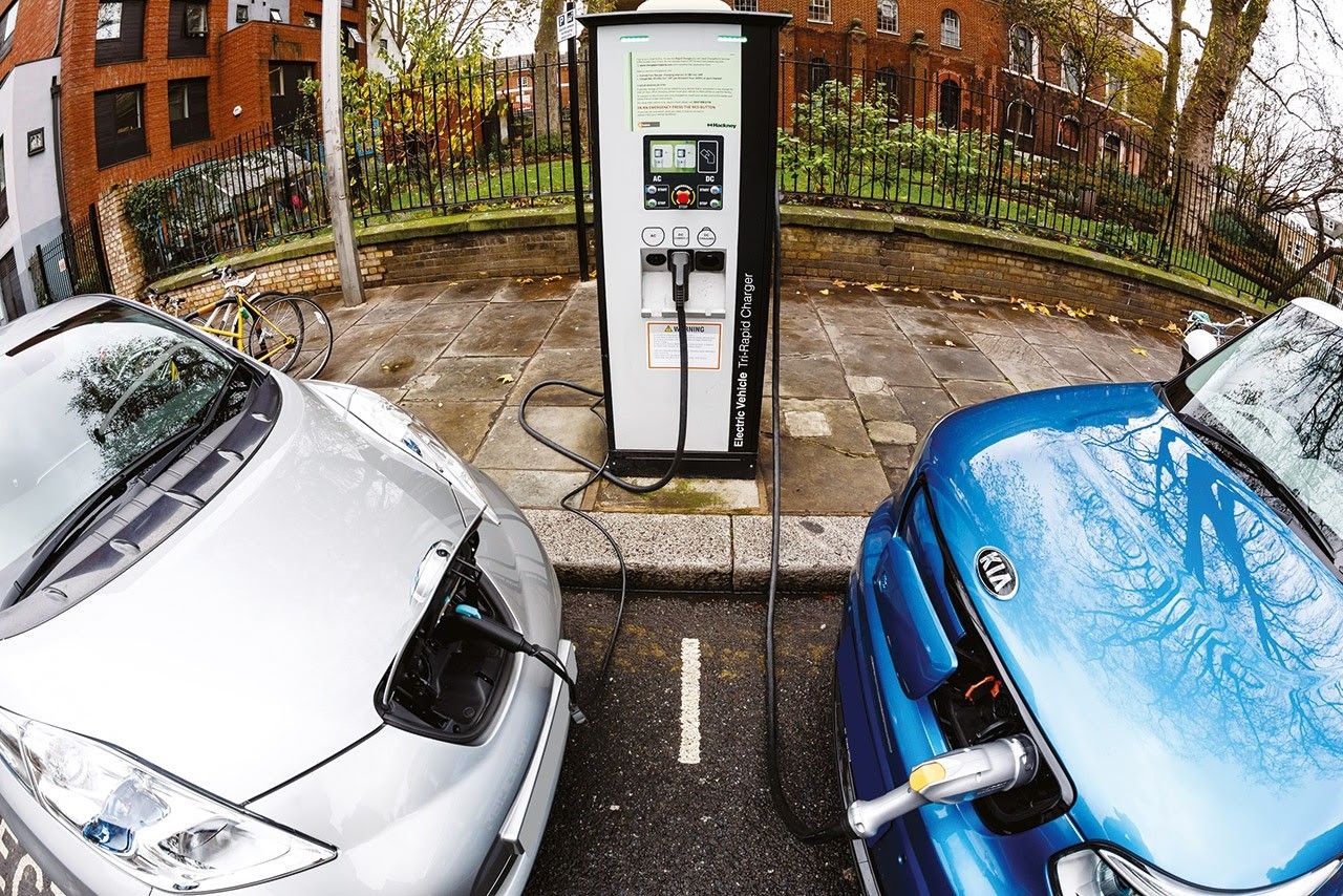 Рынок зарядных станций в Украине развивается