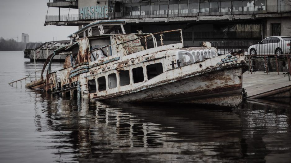 Бордели, нудистский пляж, депутата в психушку: что необычного просили у Филатова в Днепре 3
