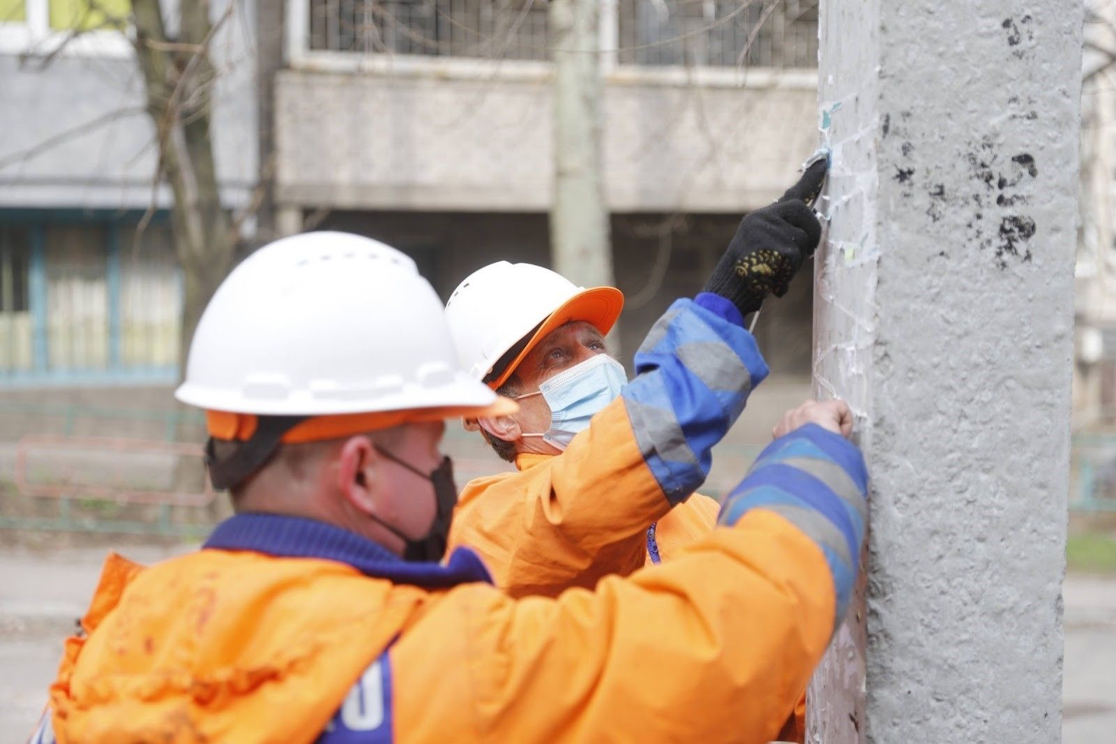 Весенняя уборка: как на улицах Днепра наводят порядок после зимы 2