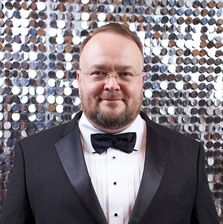 Сколько заработали за год и чем богаты заместители мэра Кривого Рога: данные деклараций 2