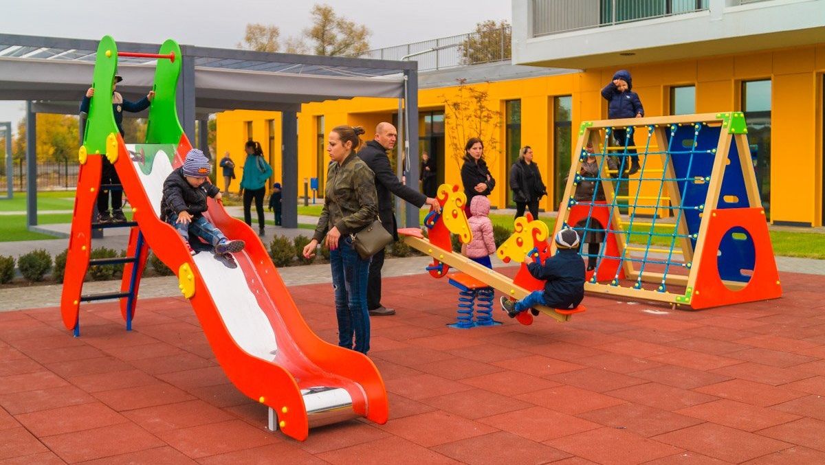 Что отремонтируют и купят для школ и садиков Днепра за 12 миллионов: кому повезет