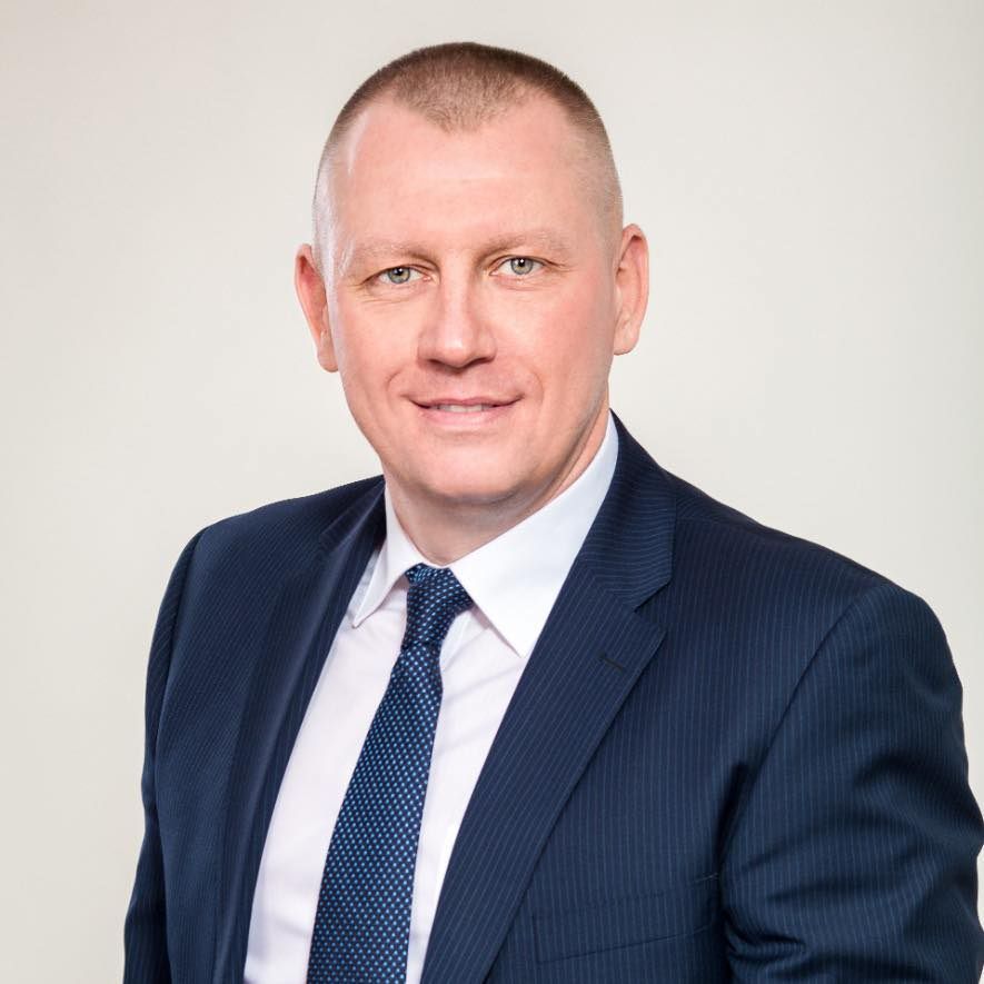 Клуб миллионеров: топ-5 самых богатых депутатов горсовета Каменского 2