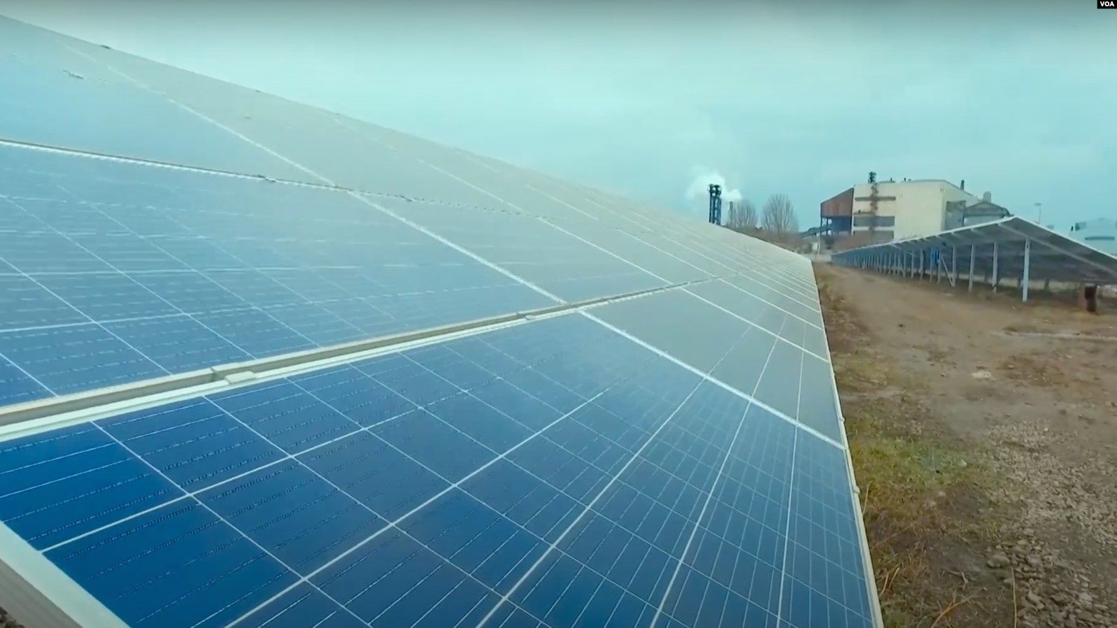 В Никополе завод Коломойского отключил от сети солнечную электростанцию: в чем дело 1