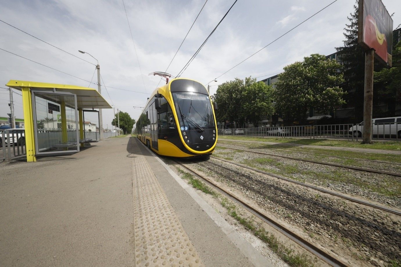 В Днепре испытывают новый трамвай «Татра» с низким полом