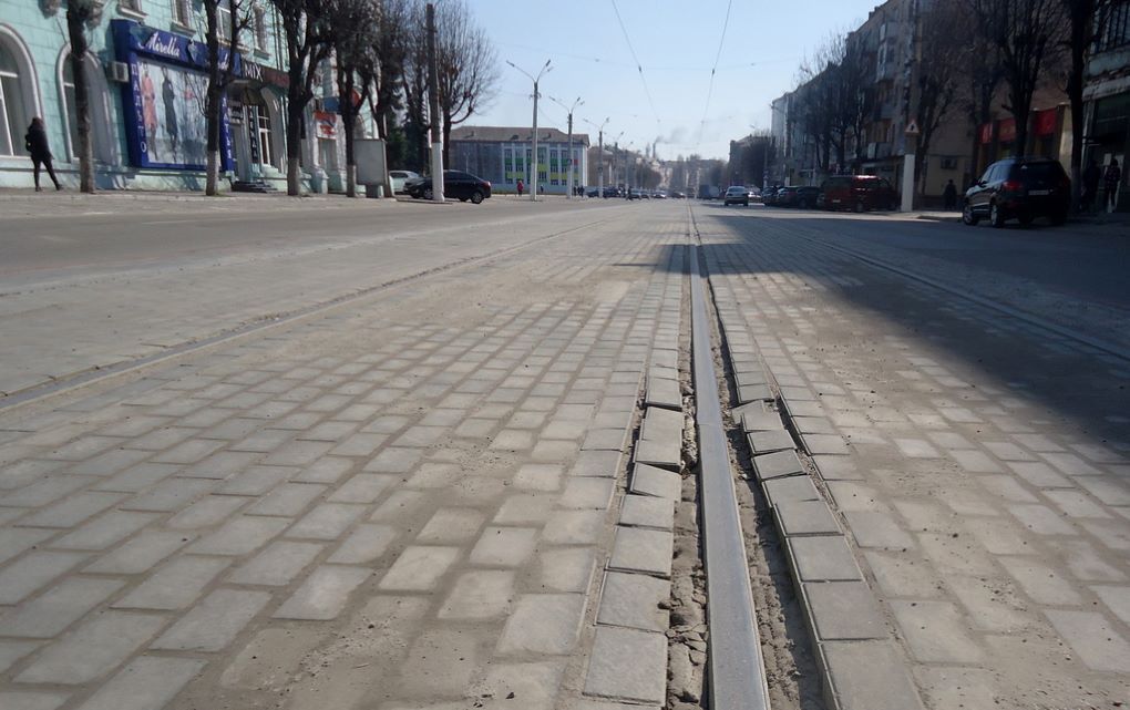 В Каменском горсовет отдаст миллионы на ремонт гимназии фирме, связанной с заммэра 1