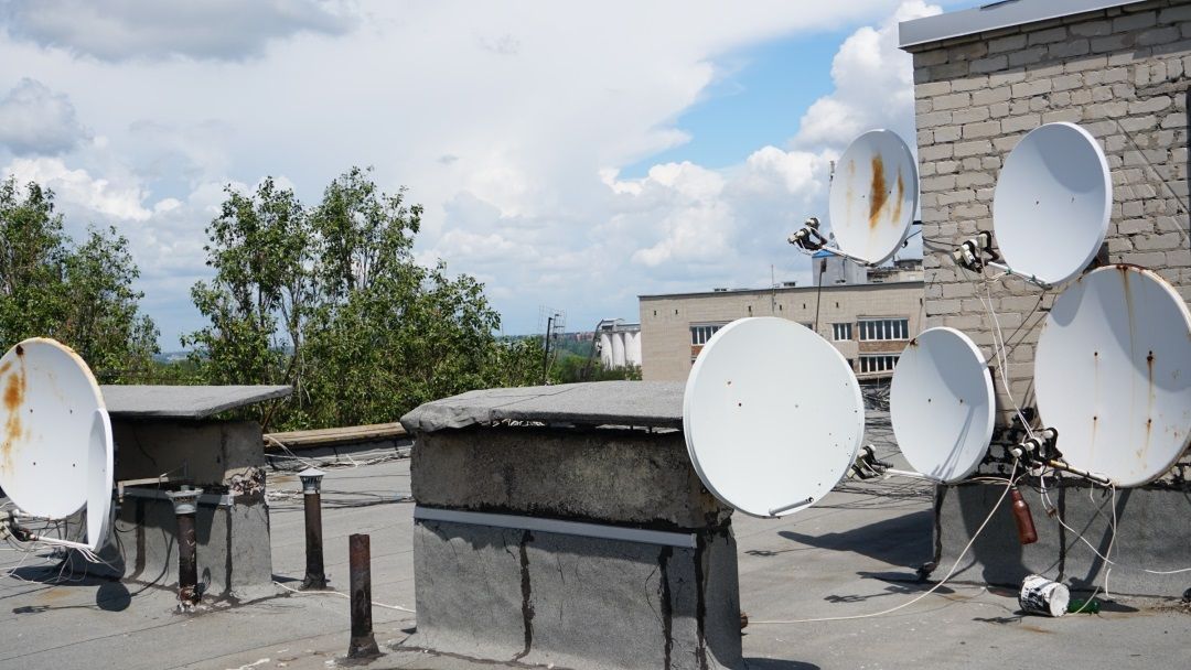 Кровлю обновили, но ремонт продержался недолго