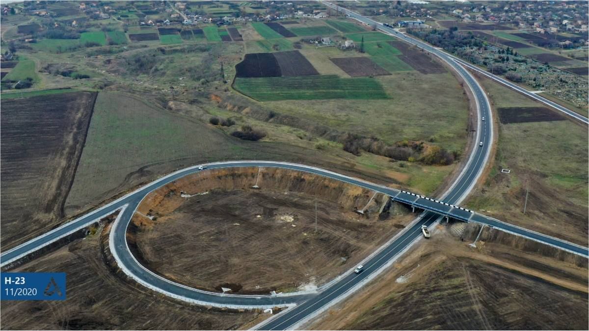 На бывшую «дорогу смерти» в Днепропетровской области потратят еще 7 миллиардов гривен