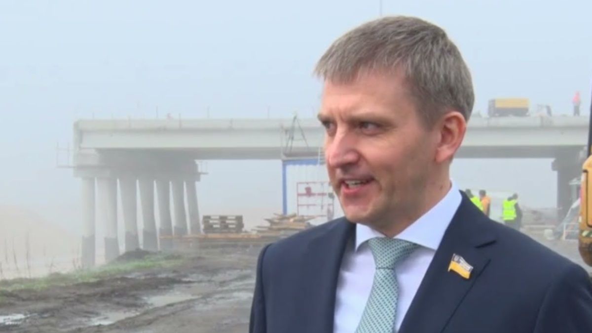 Забыть о Днепре и делать фото в селах: что делает для округа нардеп Сергей Демченко