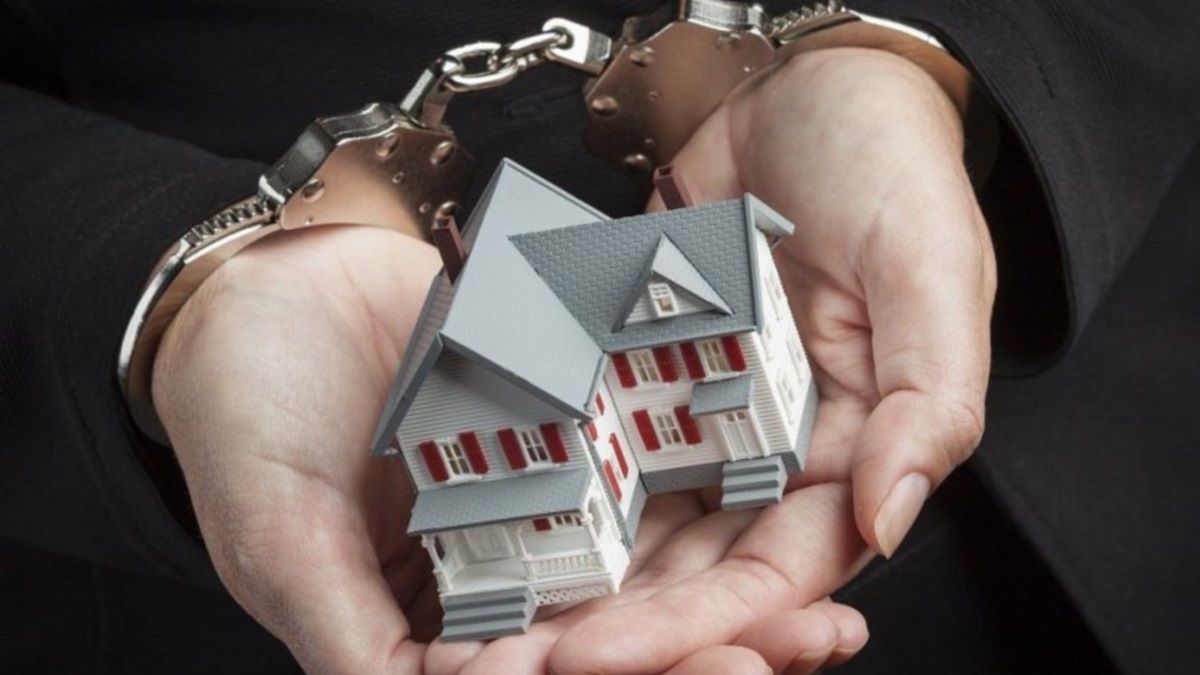 В Днепре мошенник лишил жилья женщину с инвалидностью: как не стать такой жертвой