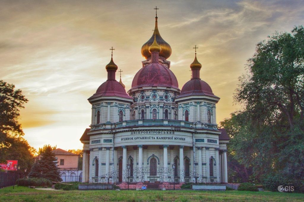 Потопы, новое метро, пляж у Паруса, дешевле проезд: что просили у Филатова за месяц 5