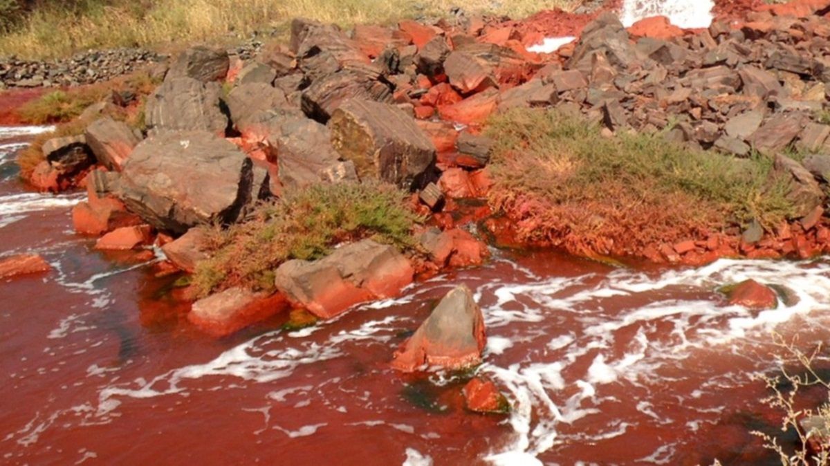 Ядовитые воды шахт Кривбасса: от кого идет угроза здоровью криворожан и что с этим делать