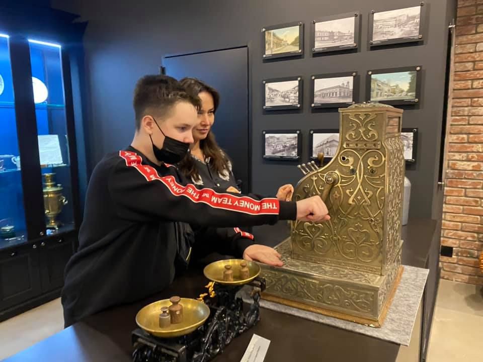 Кассовый аппарат работает!