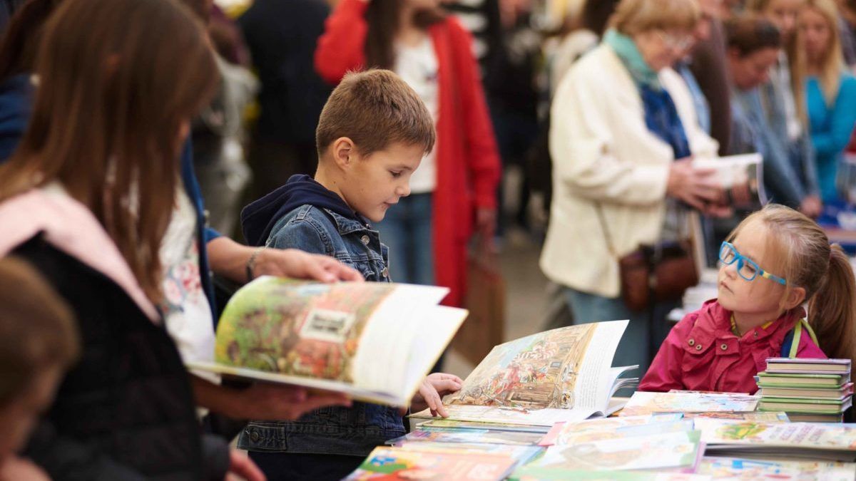 Когда в Днепре пройдет Book Space Fest, фестиваль «Новая близость» и кто там выступит