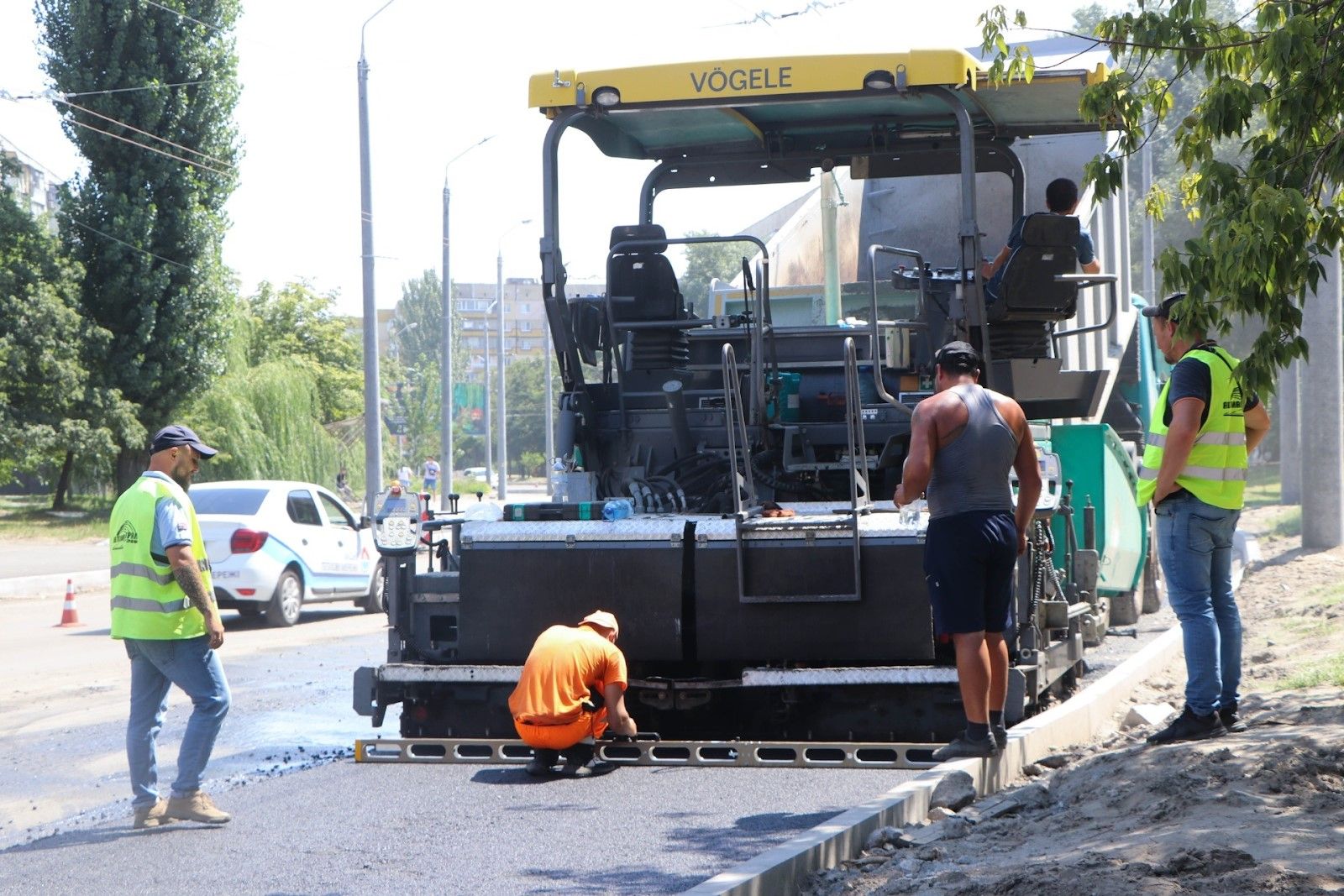 Новые дороги, освещение, разметка и островки безопасности: как в Днепре горсовет следит за безопасностью на дорогах 1