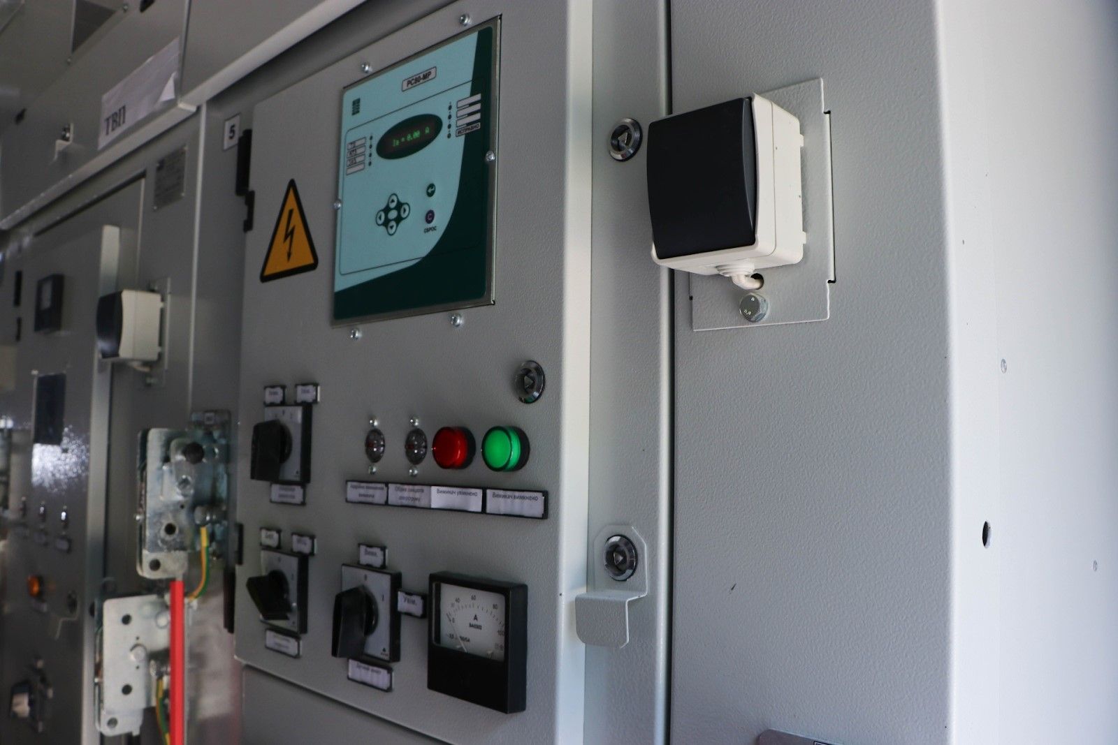 Новые дороги, освещение, разметка и островки безопасности: как в Днепре горсовет следит за безопасностью на дорогах 5