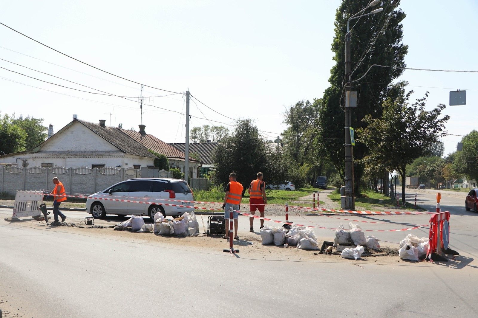 Новые дороги, освещение, разметка и островки безопасности: как в Днепре горсовет следит за безопасностью на дорогах 7