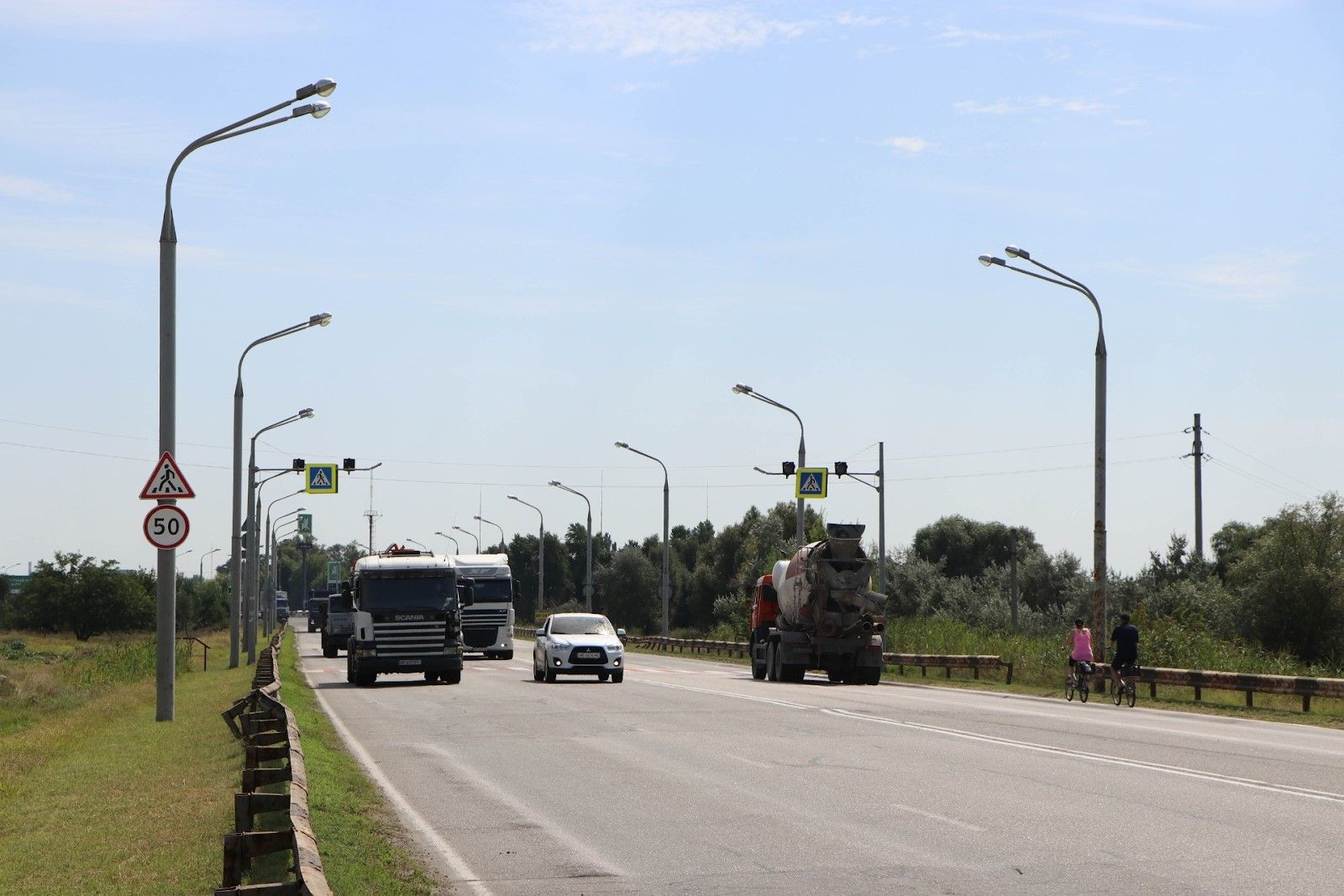 Новые дороги, освещение, разметка и островки безопасности: как в Днепре горсовет следит за безопасностью на дорогах 16