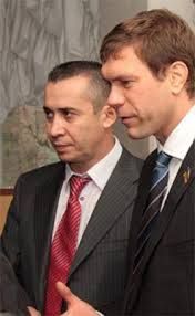 А здесь Загид Краснов на фото с будущим главой парламента, так называемой "Новороссии", Олегом Царевым