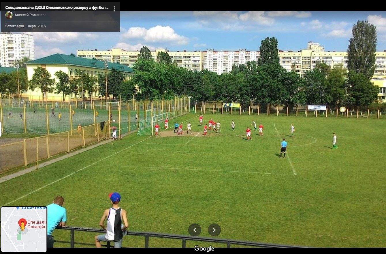 В Киеве старое поле одной из футбольных школ заменят на покрытие FIFA за 36,5 млн: кому повезет 1