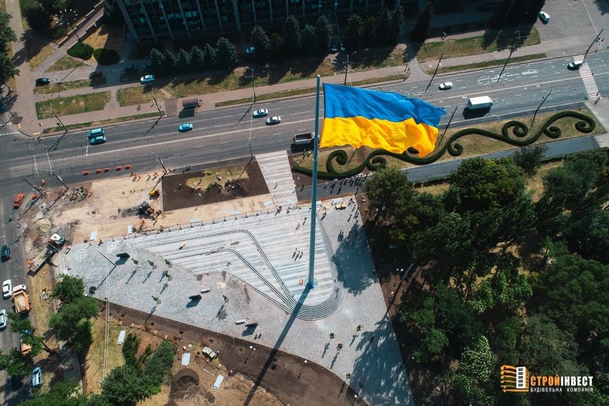 В ДнепрОГА наградили высокими государственными наградами представителей различных профессий 10