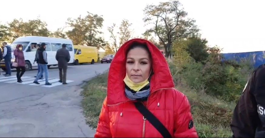 В Кривом Роге люди перекрыли дорогу из-за отключений света: кто виноват и чем кончилась акция 3