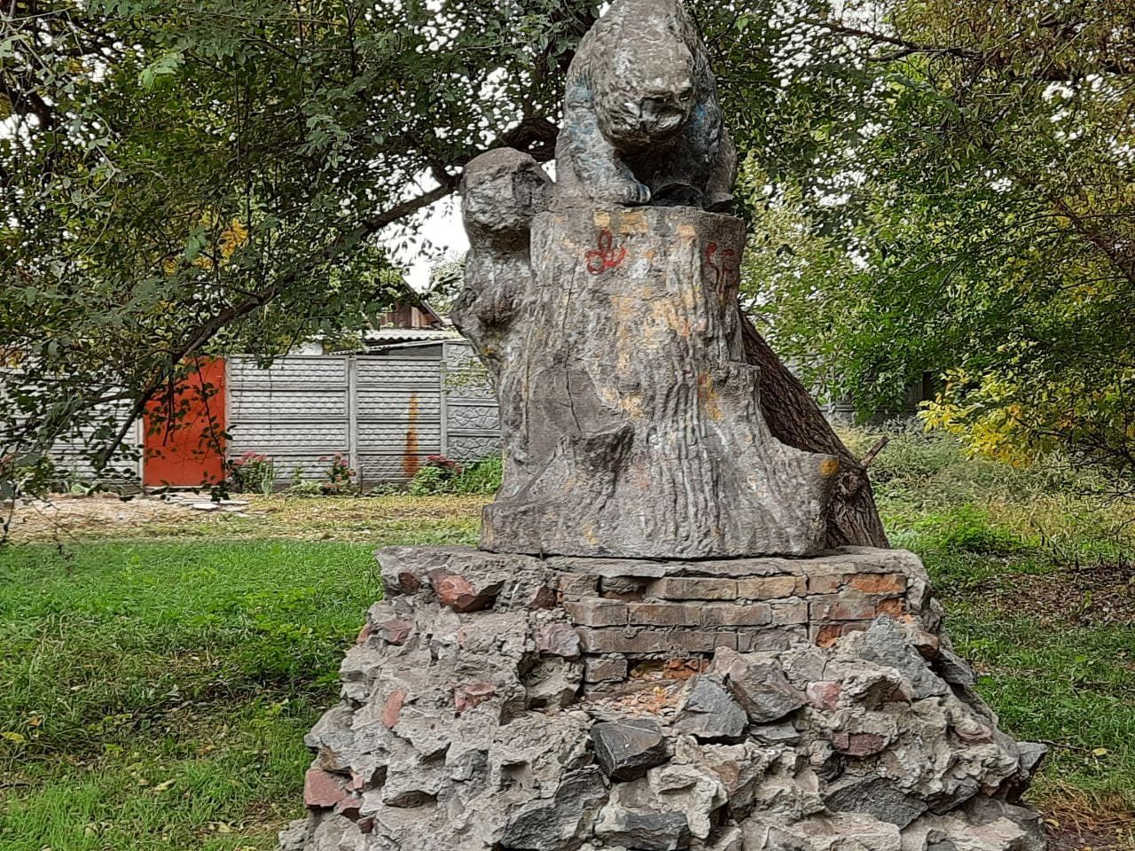 Депутаты Днепра: чем, кроме драк и заброшенного парка известен Руслан Вишневецкий 7