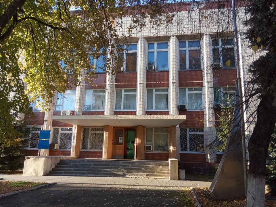 Под бар «100 рентген»: какую недвижимость можно арендовать в Чернобыле за 0 гривен 6