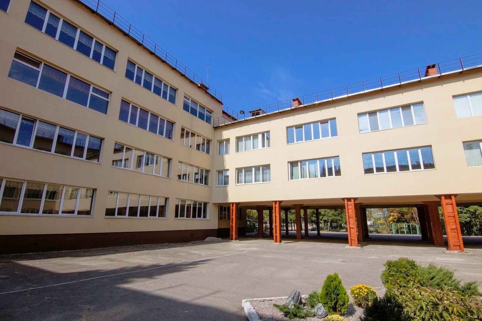 Теплее в домах, больницах, школах и огромная экономия денег: как мэрия Днепра внедряет энергоэффективность 2