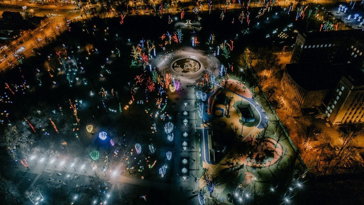 В Днепре на новогоднюю иллюминацию потратят еще 4 миллиона гривен: чем украсят город