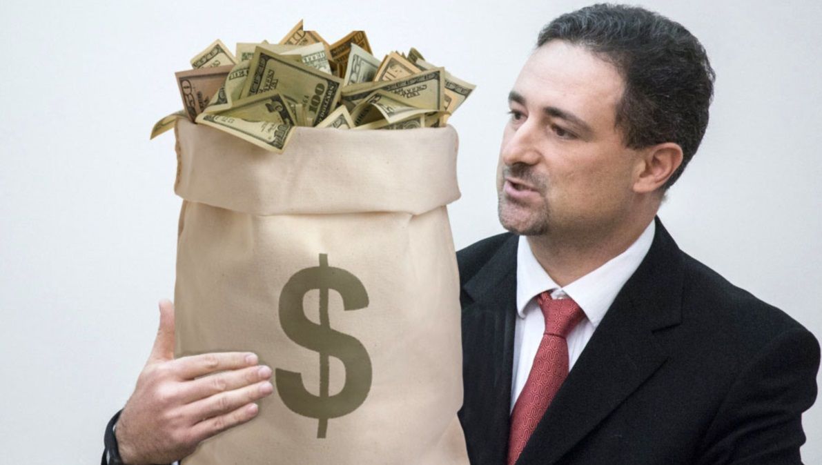 В чем риски покупки Укрпочтой «Альпари Банка»