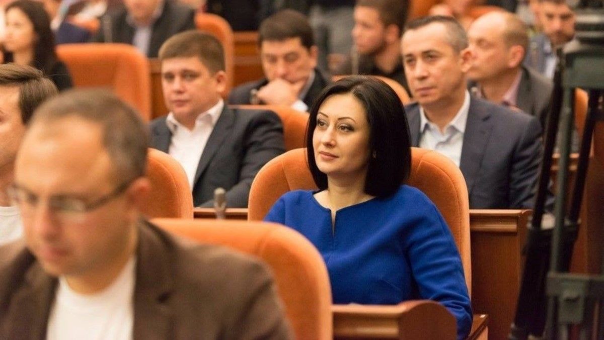 Миллионы гривен, оружие и билборды: чем известна депутат от Днепра Екатерина Збарская