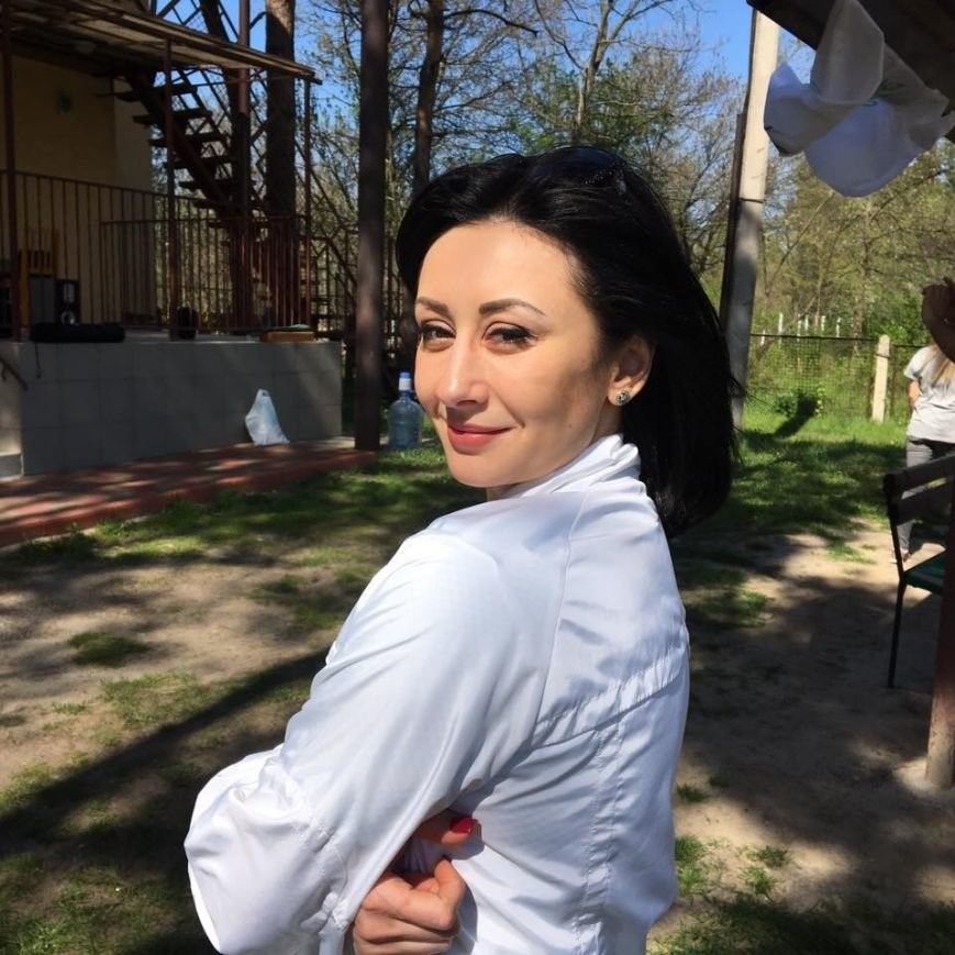 Миллионы гривен, оружие и билборды: чем известна депутат от Днепра Екатерина Збарская 7