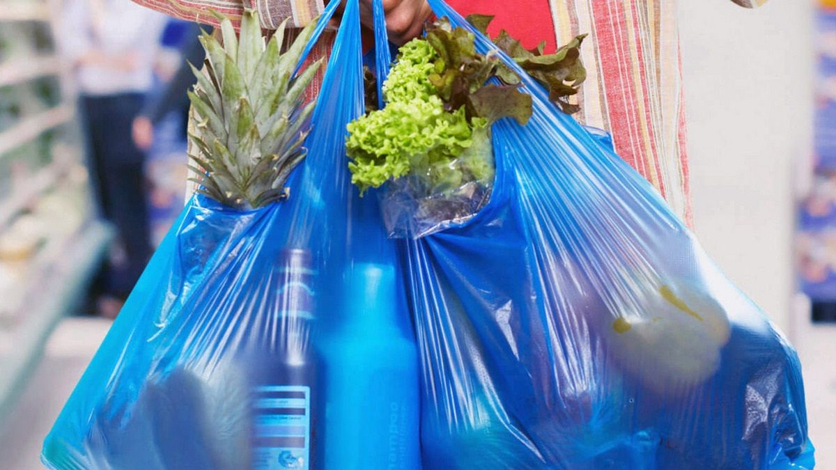 Пенсии, зарплаты учителей, налоги, новые правила карантина: что изменится в Украине с 1 декабря 6