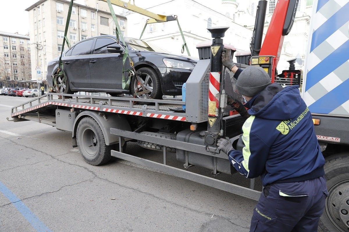 Пониженные бордюры, спецтакси, информационные браслеты и удобный транспорт: как в Днепре заботятся о людях с инвалидностью 21