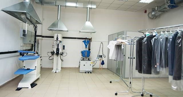 Где и сколько стоит почистить пуховик в Кривом Роге 1