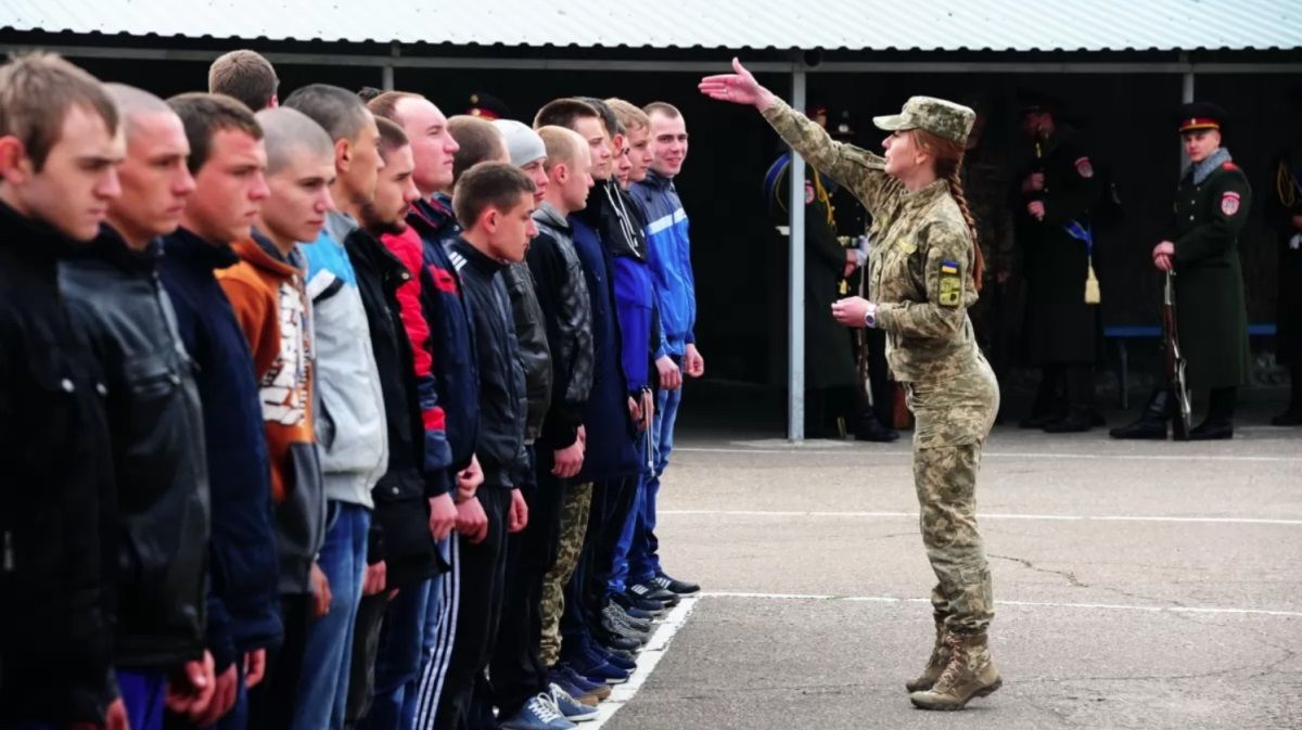 Как в Украине получить отсрочку от армии, и кто может быть освобожден от призыва