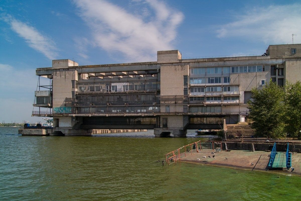 Кому принадлежит Речной вокзал Днепра и что там сейчас 3