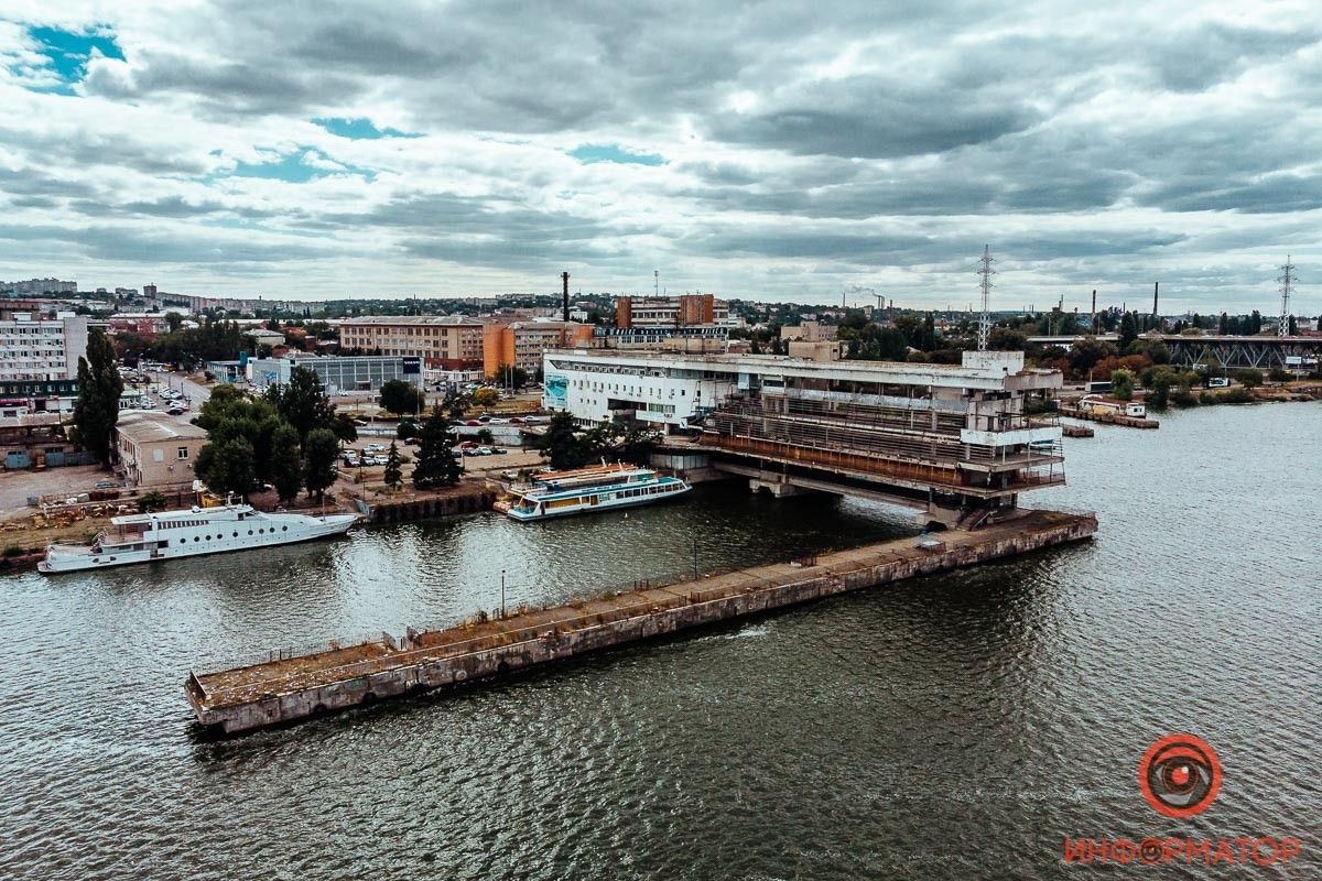 Кому принадлежит Речной вокзал Днепра и что там сейчас 6