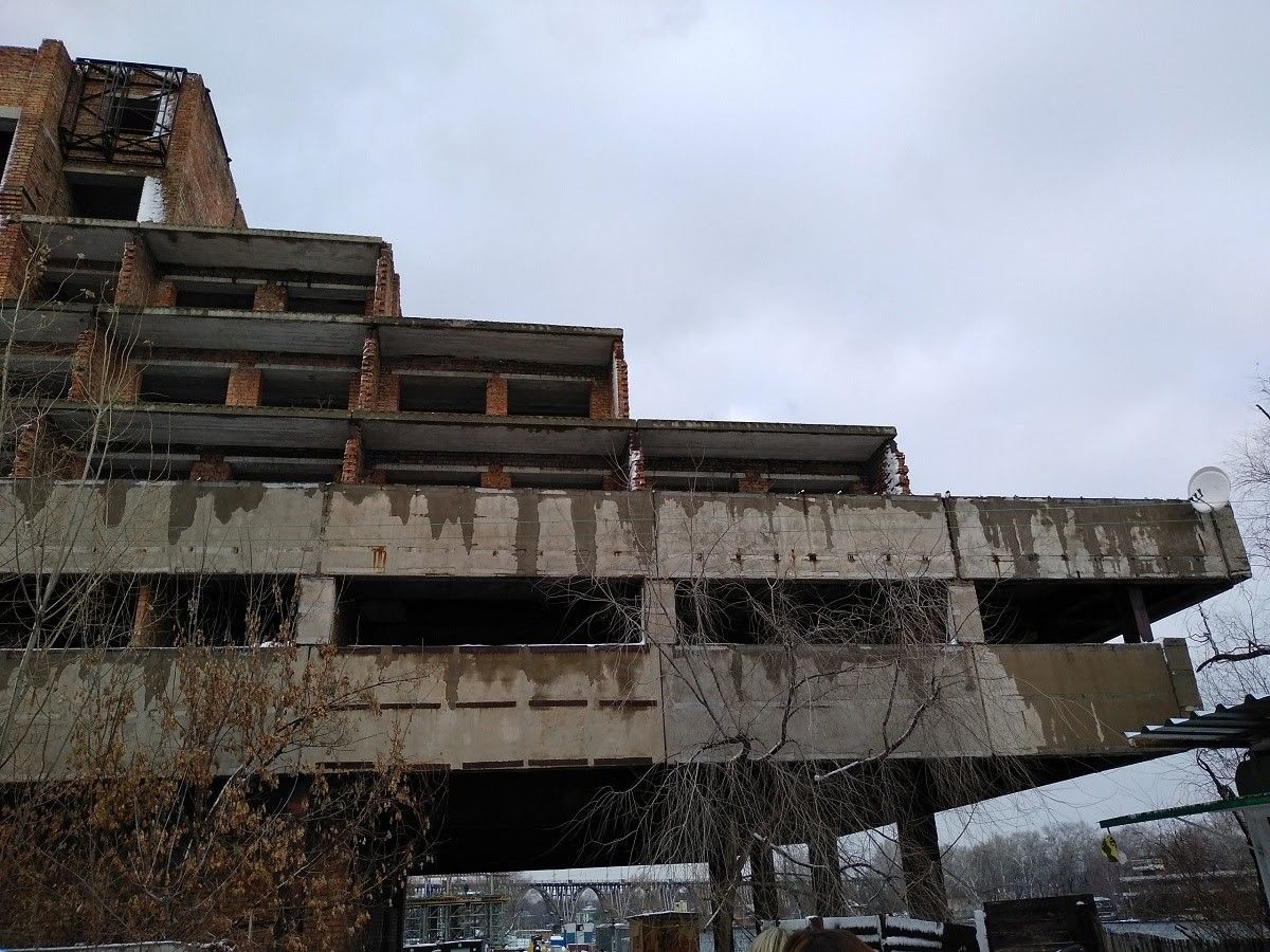 «Корабль-призрак» на набережной в Днепре: кто стал новым владельцем и что будет на его месте 4