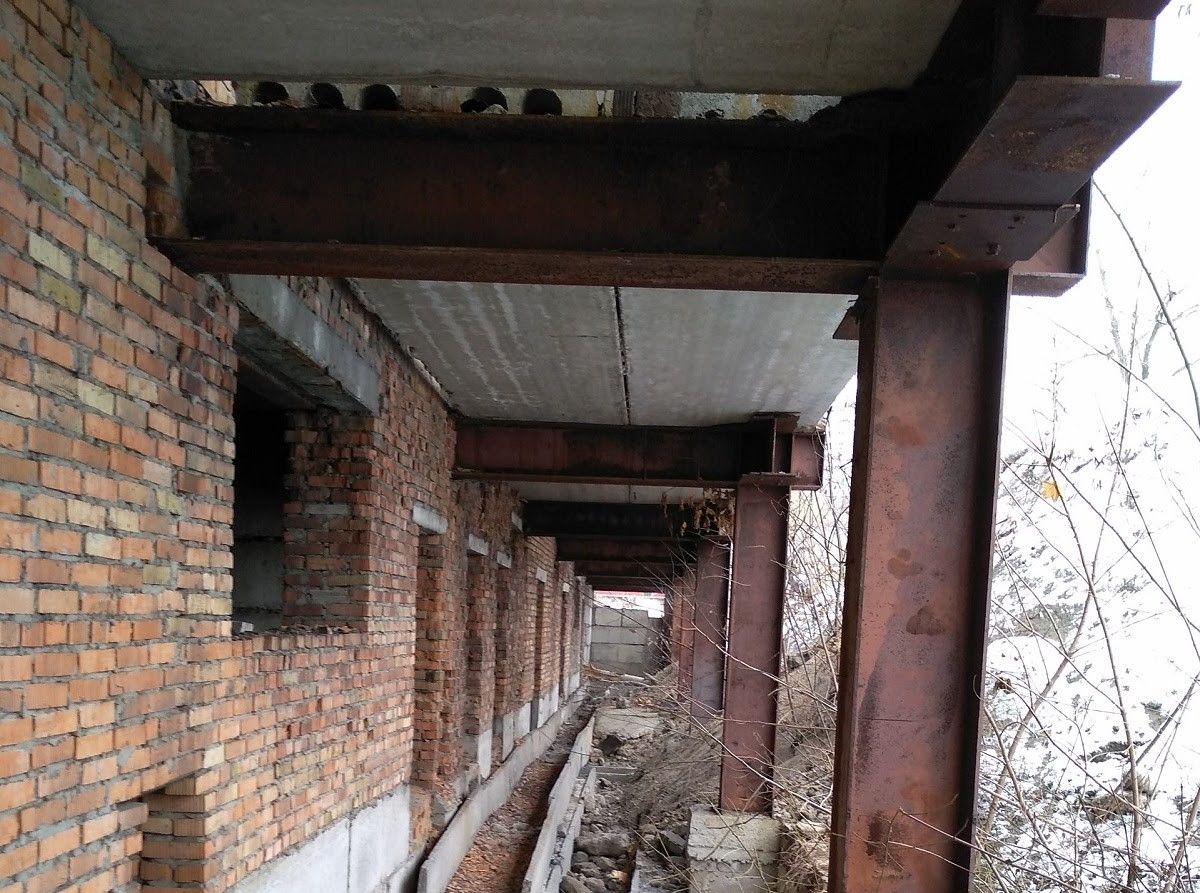 «Корабль-призрак» на набережной в Днепре: кто стал новым владельцем и что будет на его месте 5