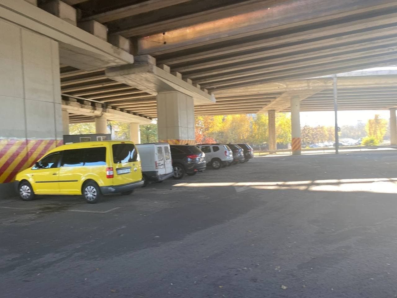 Парковка на ул. Камышинской