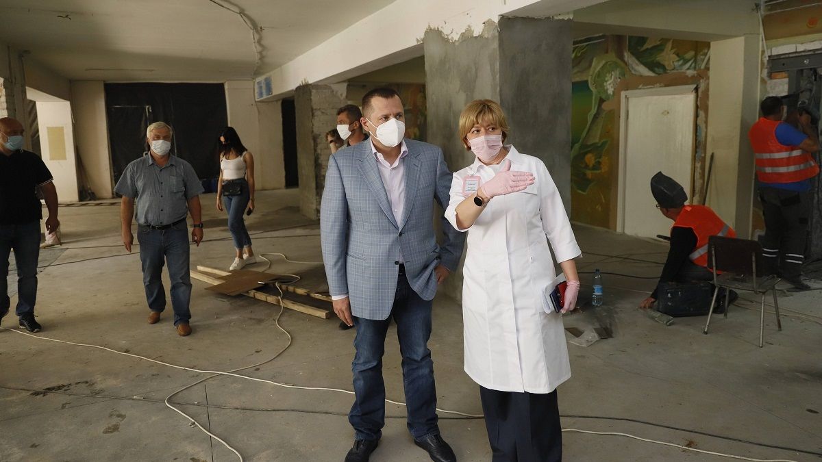 Борис Филатов рассказал о больницах, закрытии библиотек, бюджете и планах на 2022 год 1