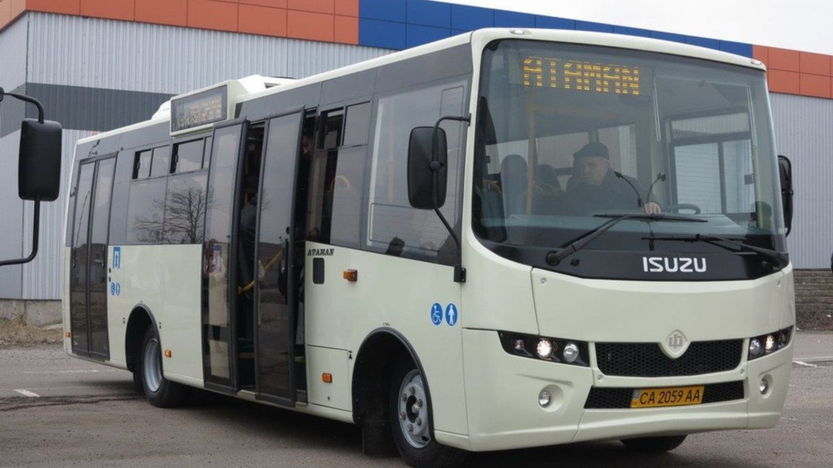 В Каменском власти купят новые автобусы за 25,5 миллиона: когда они появятся в городе