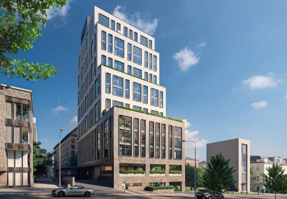 В центре Днепра продали дом-«призрак»: что построят на его месте 5