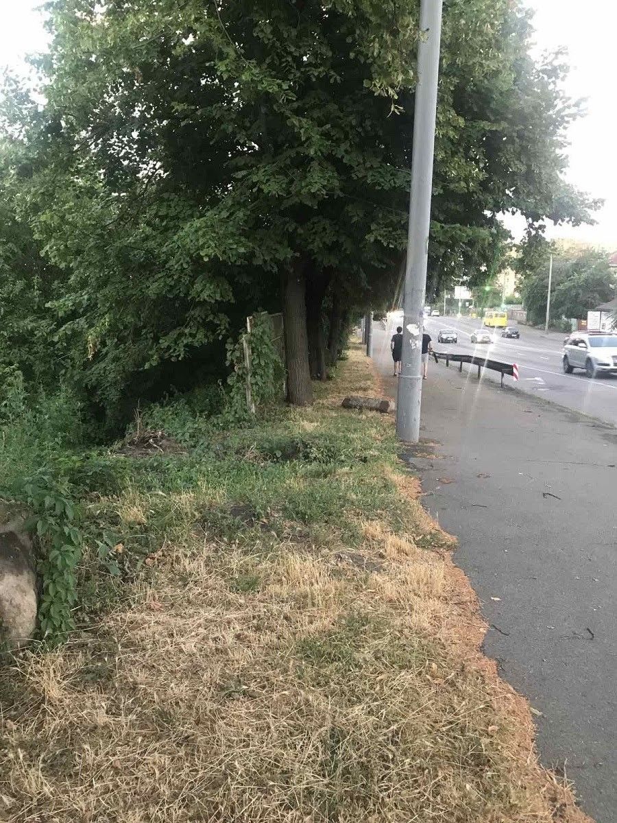 Участок на ул. Луганской