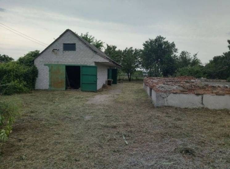 Участок в Александровке