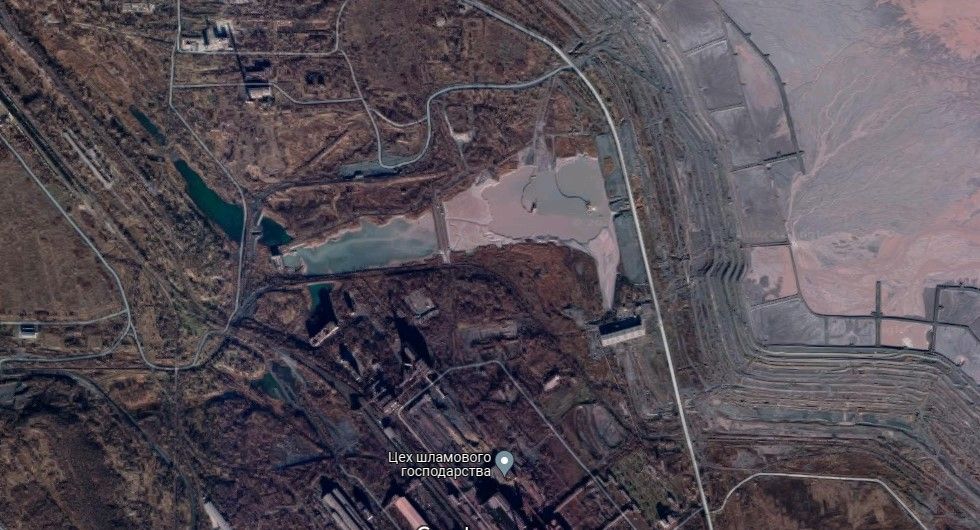 Аварийная емкость и пруд оборотного водоснабжения